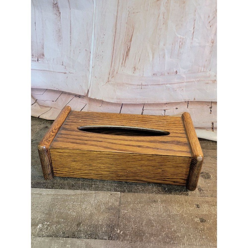 Wooden brown tissue box‎ cover home decor figure
